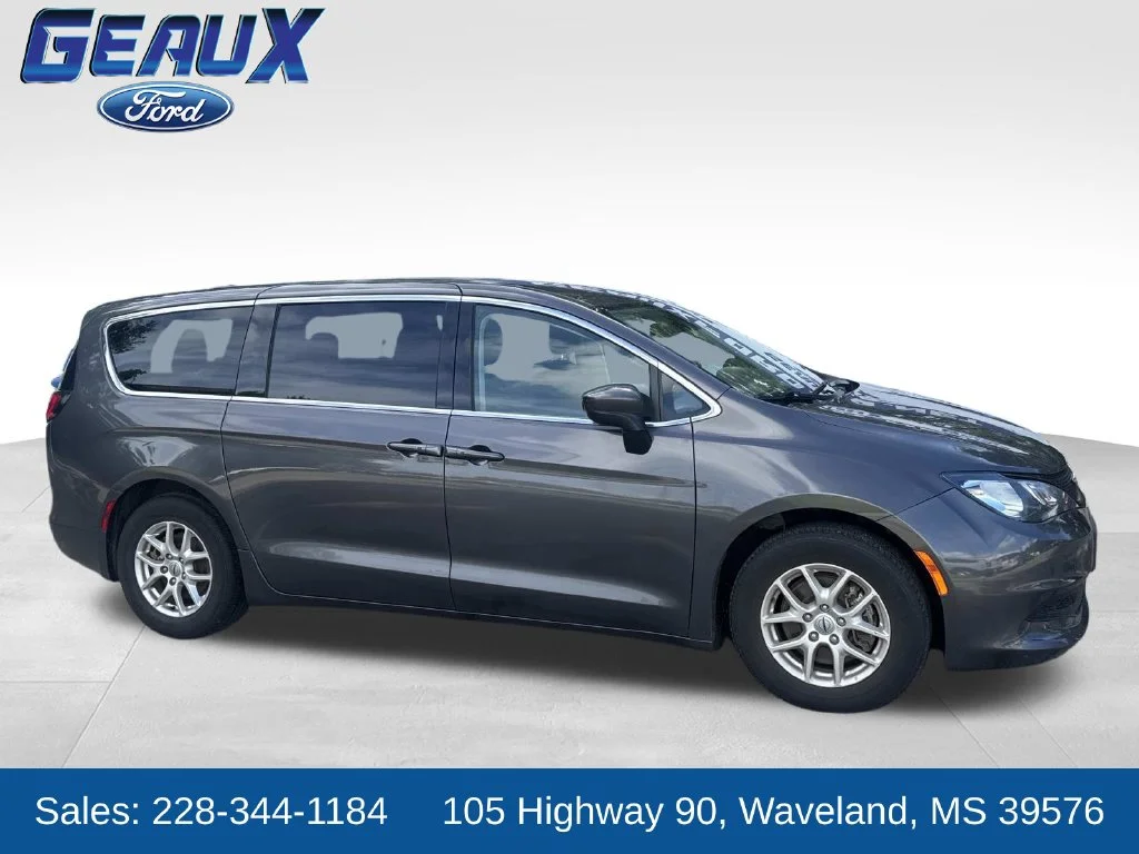 Used 2023 Gray Chrysler LX image 1