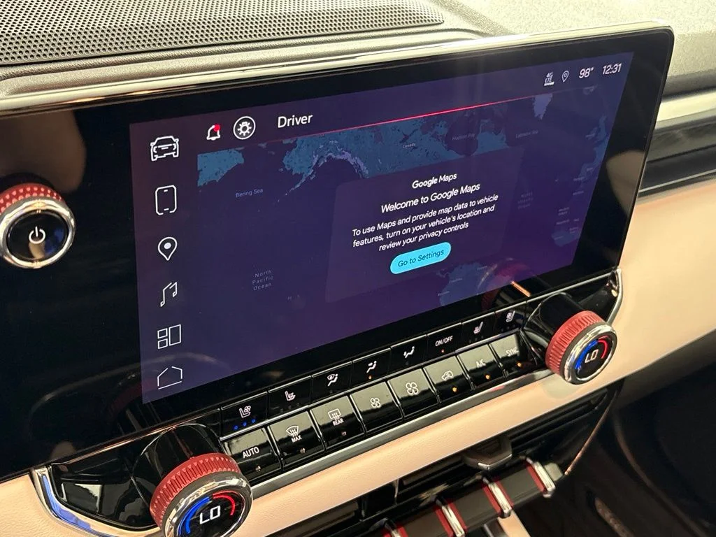 Used 2025 Red GMC AT4X image 37