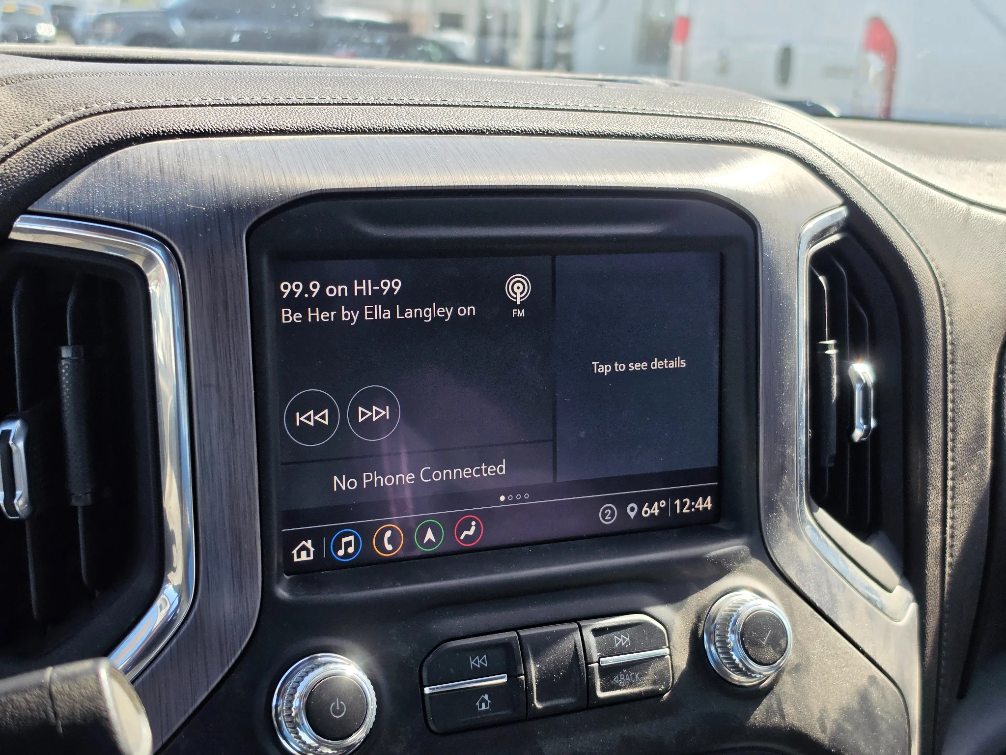 Used 2020 White Frost Tricoat GMC Denali image 12