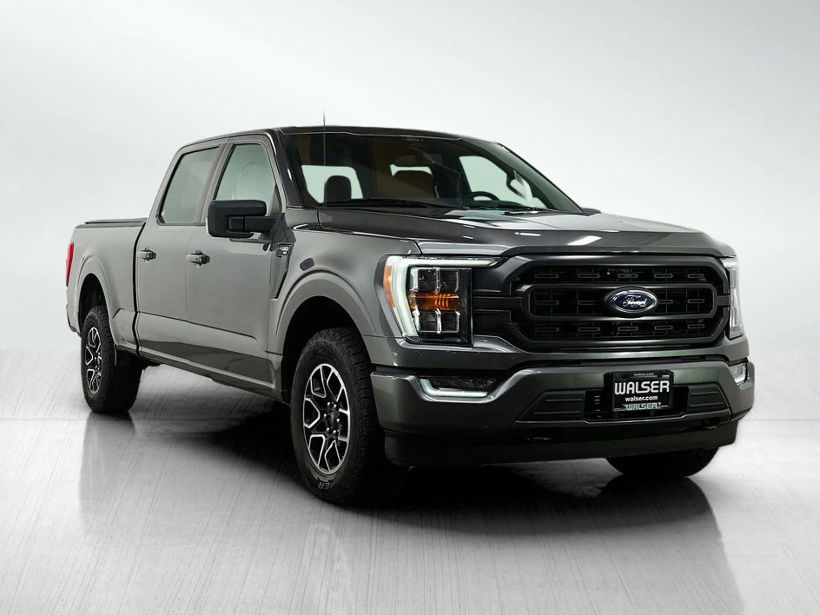 Used 2022 Gray Metallic Ford XLT image 7
