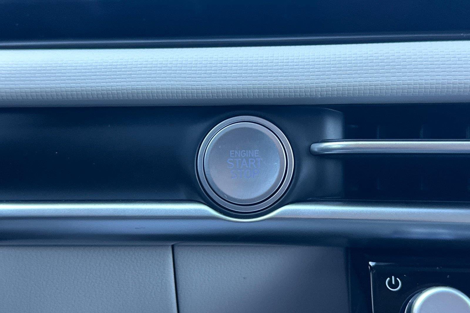 New 2026 Serenity White Pearl Hyundai SEL Plus FWD image 50