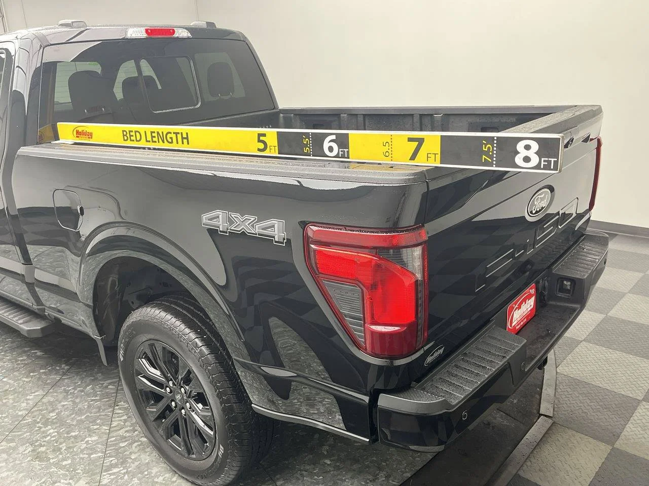 Used 2024 Black Ford XLT image 31