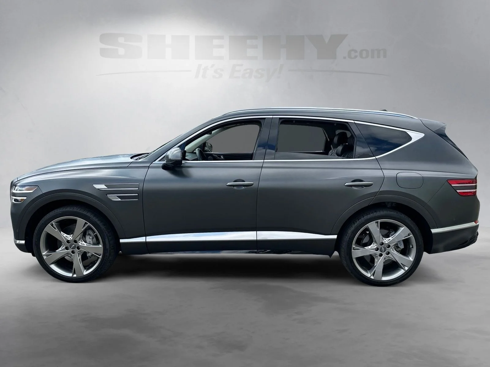 Used 2024 Gray Genesis 3.5T image 15