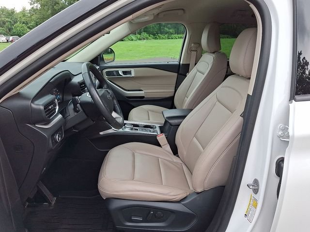 2023 Ford Explorer XLT - Photo 18