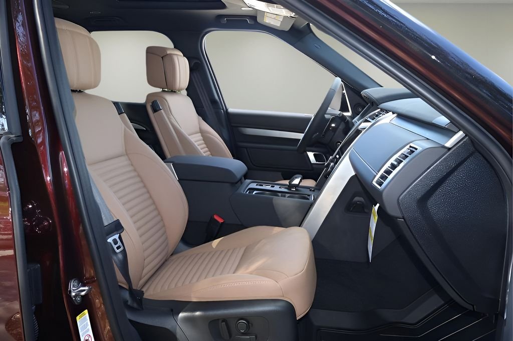 Used 2026 Red Land Rover  image 17