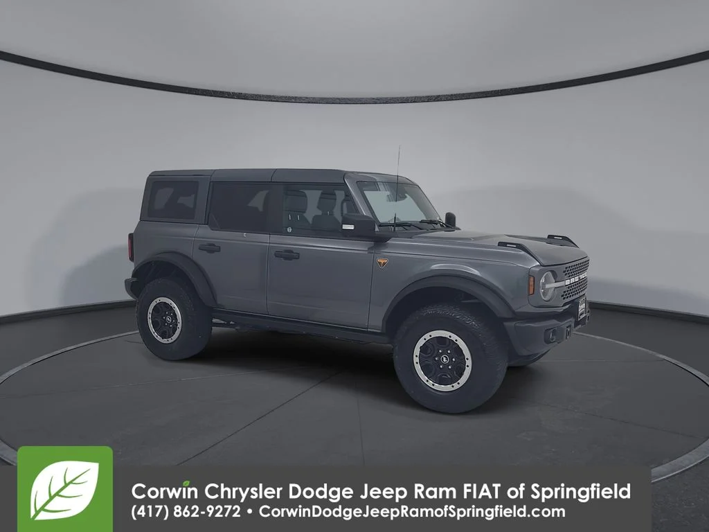 Used 2023 Gray Ford Badlands image 2