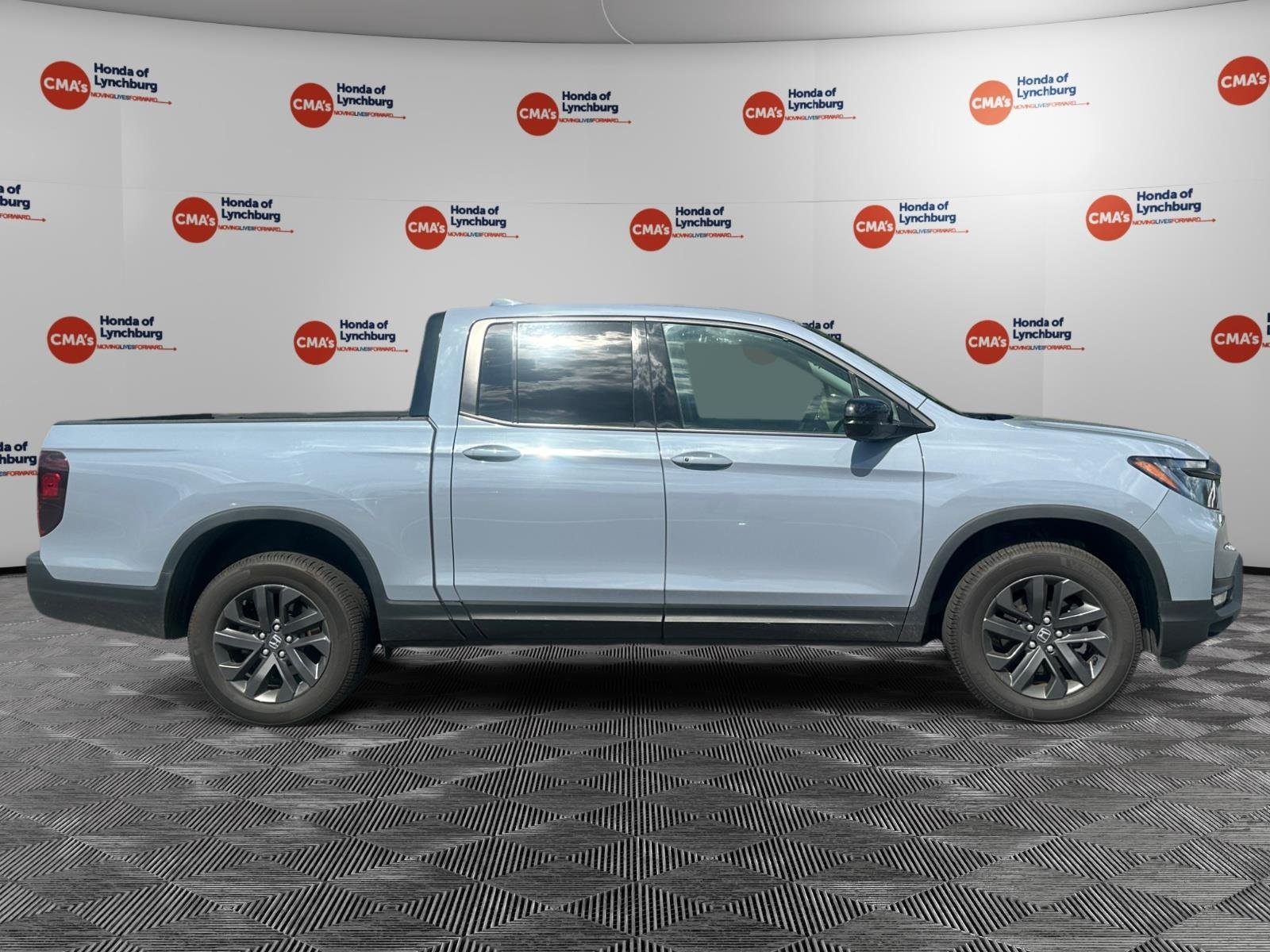 Used 2023 GRAY Honda  image 6