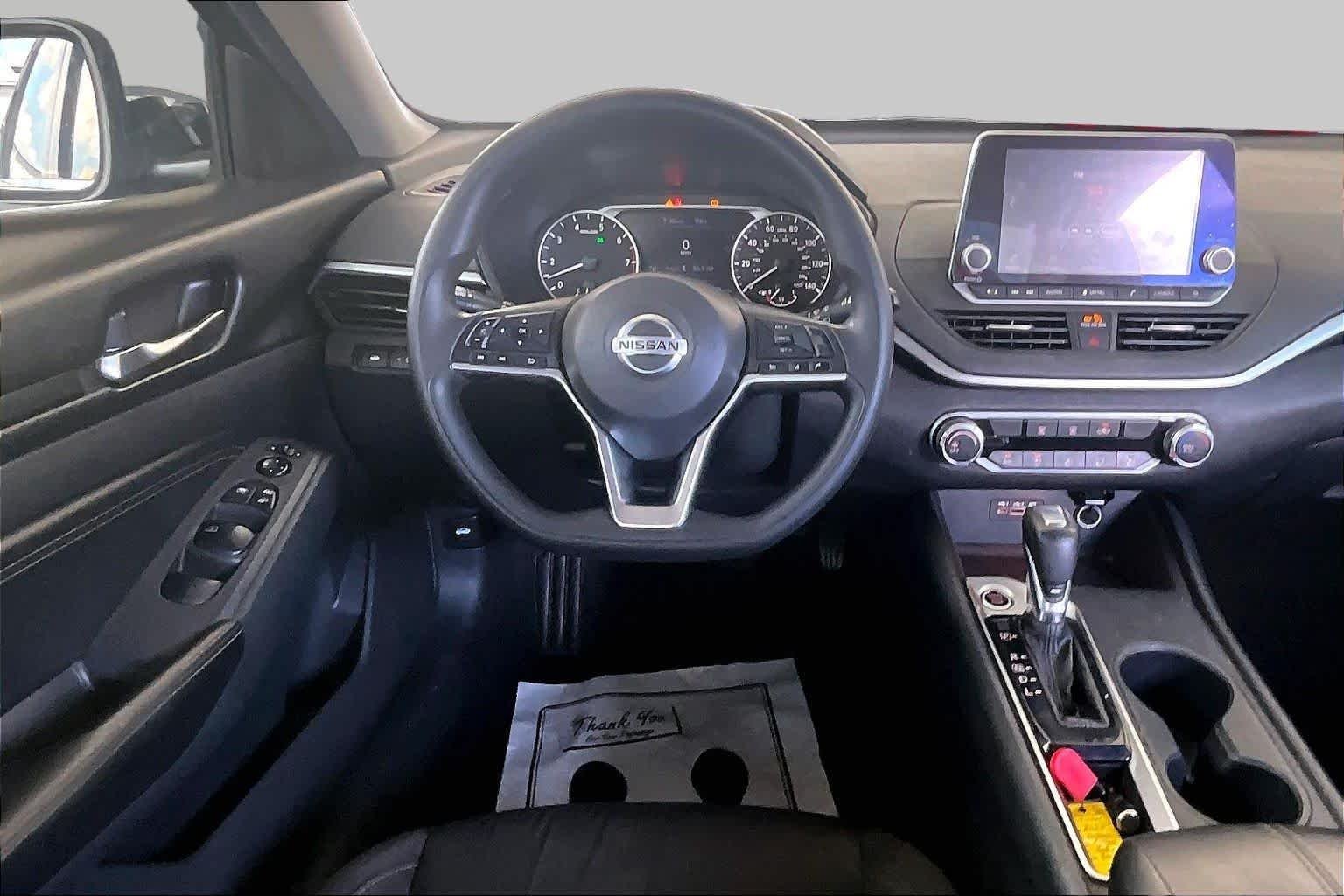 Used 2020 Super Black Nissan 2.5 S image 6