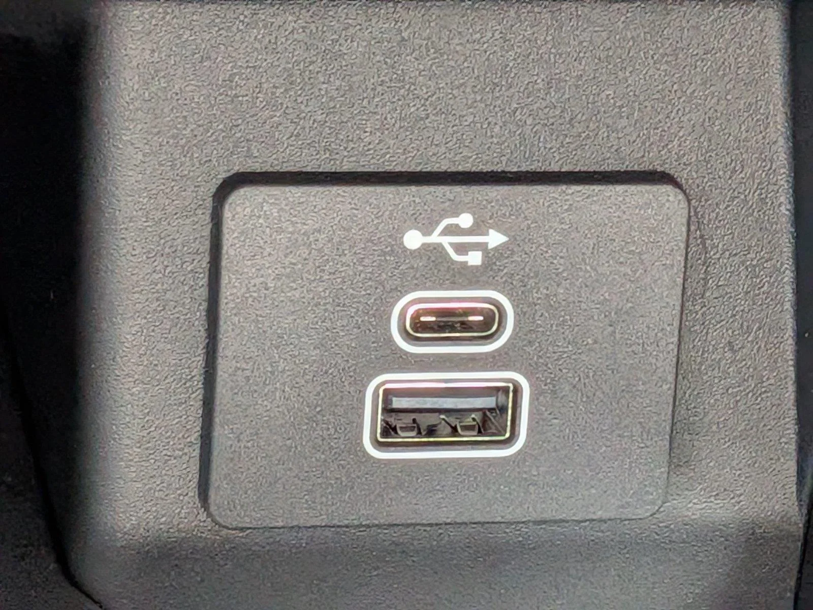 New 2026 Carbonized Gray Metallic Ford XL image 23