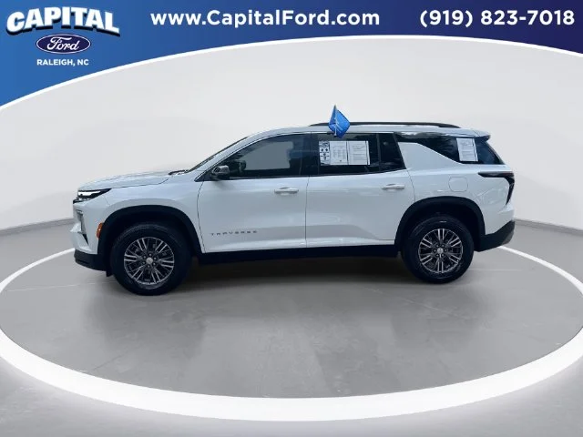 Used 2026 White Chevrolet LT image 5