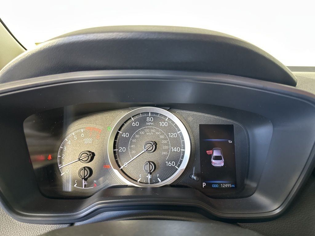 Used 2020 Silver Toyota LE image 15