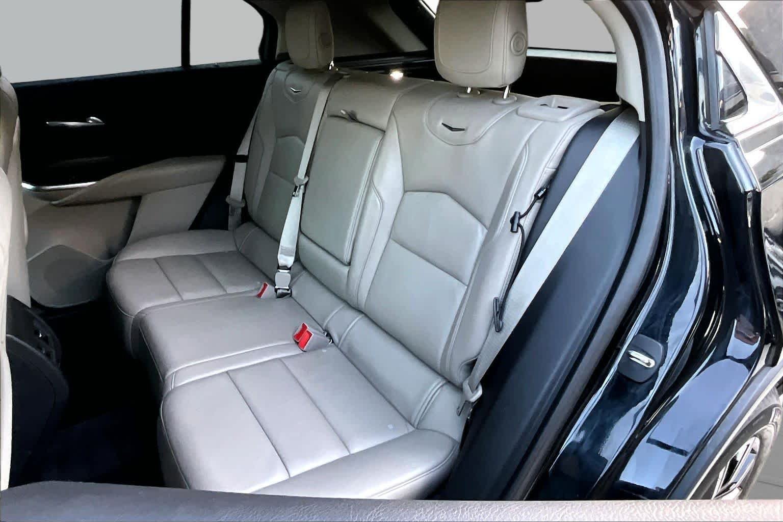 Used 2020 Stellar Black Metallic Cadillac FWD Premium Luxury image 20