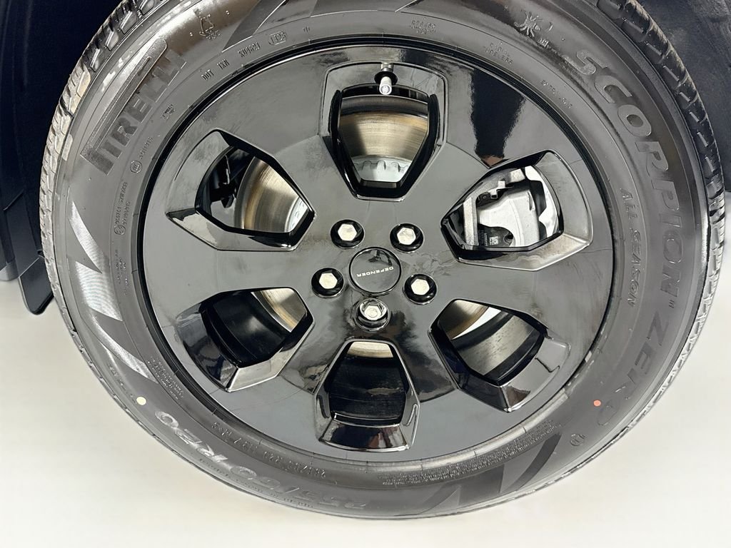 New 2026 Borasco Grey Land Rover S image 31
