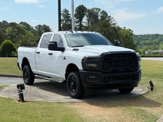 New 2026 Bright White Clear-Coat Exterior Paint RAM Tradesman image 9