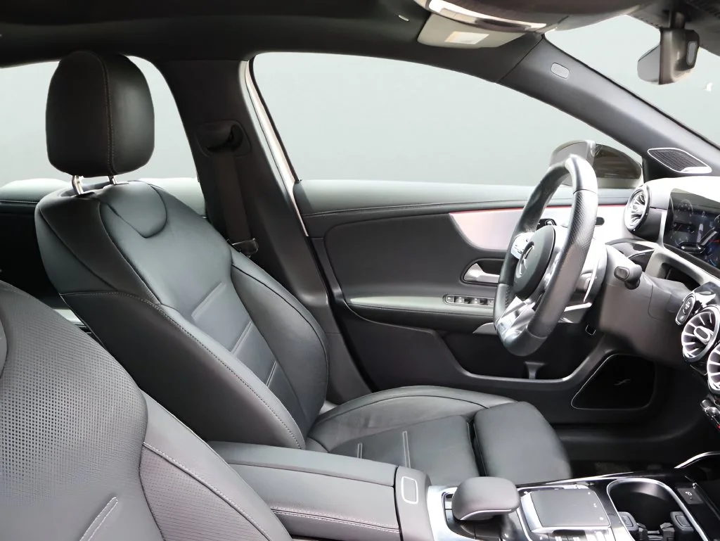 Used 2020 Polar White Mercedes-Benz Base image 11
