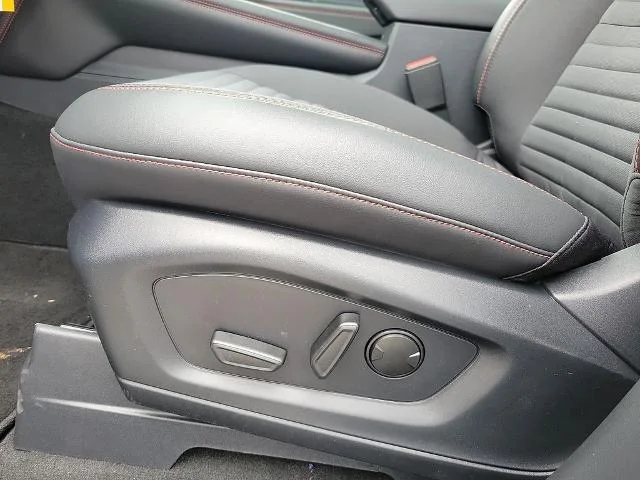 New 2026 Carbonized Gray Metallic Ford ST-Line image 13