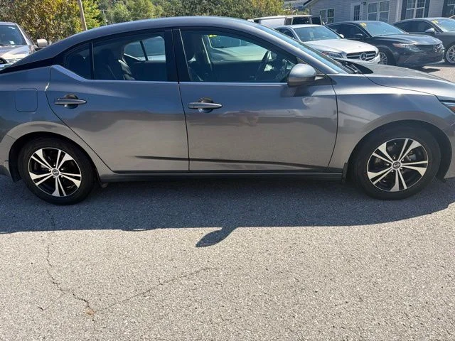 2022 Nissan Sentra SV - Photo 6