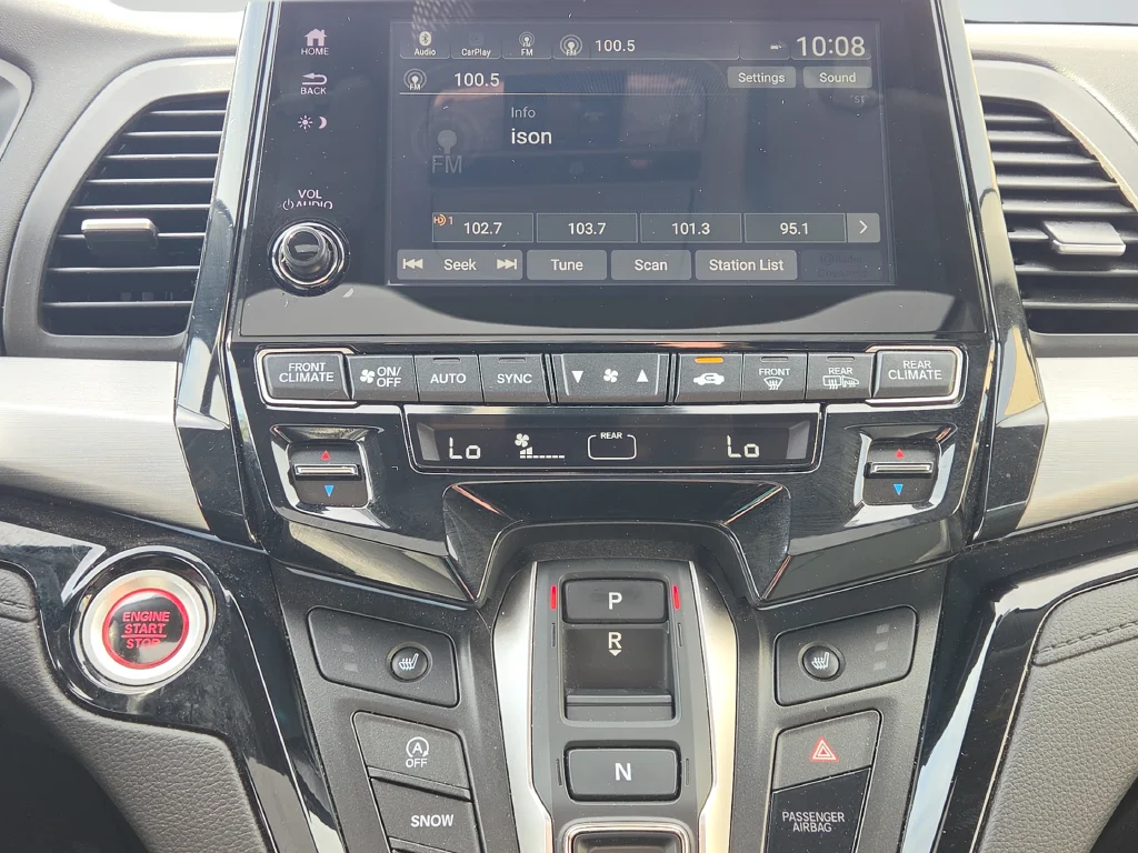 Used 2024 Gray Honda Touring image 18