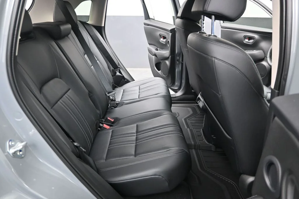 New 2027 Urban Gray Pearl Honda EX-L image 26