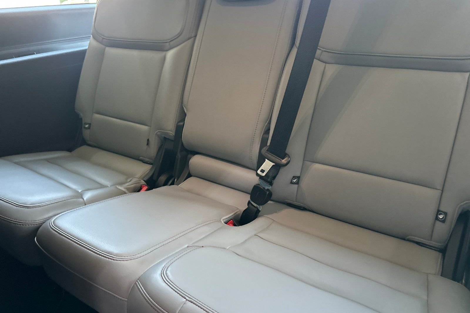 Used 2025 Gray Ford Active image 15