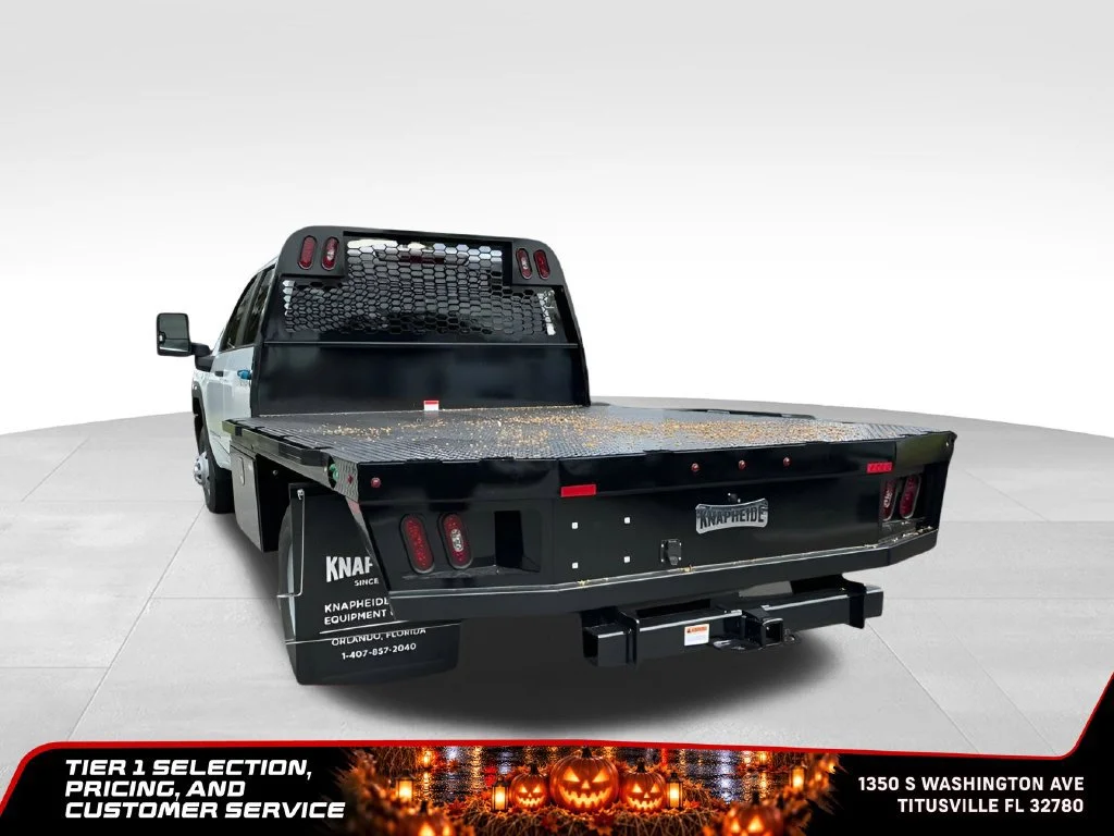 New 2026 Summit White GMC Pro image 3