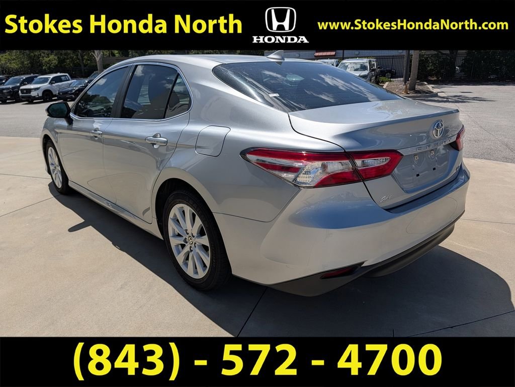 Used 2020 Silver Toyota LE image 5