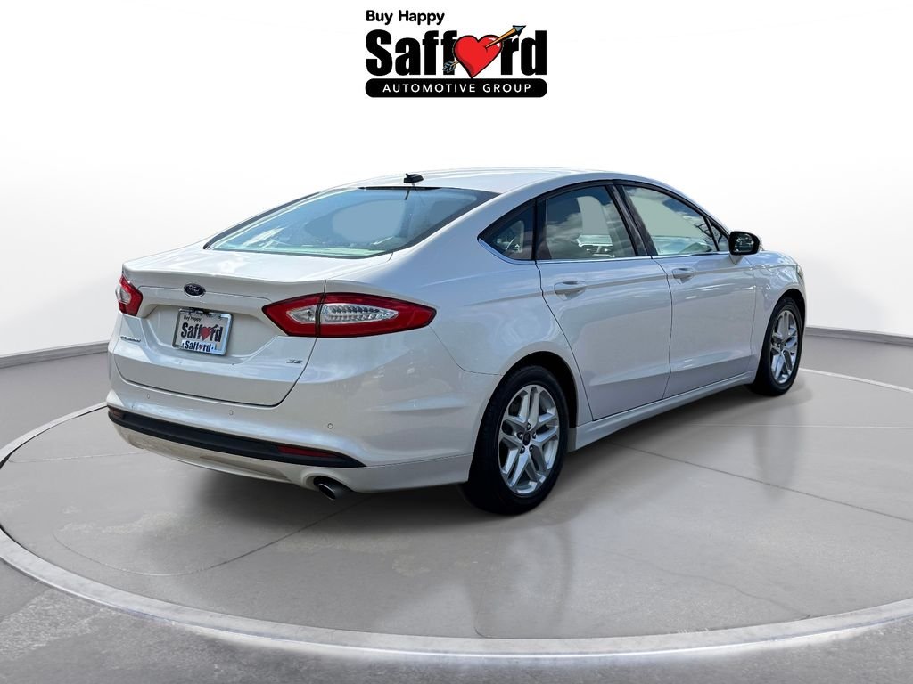 Used 2016 White Ford SE image 8