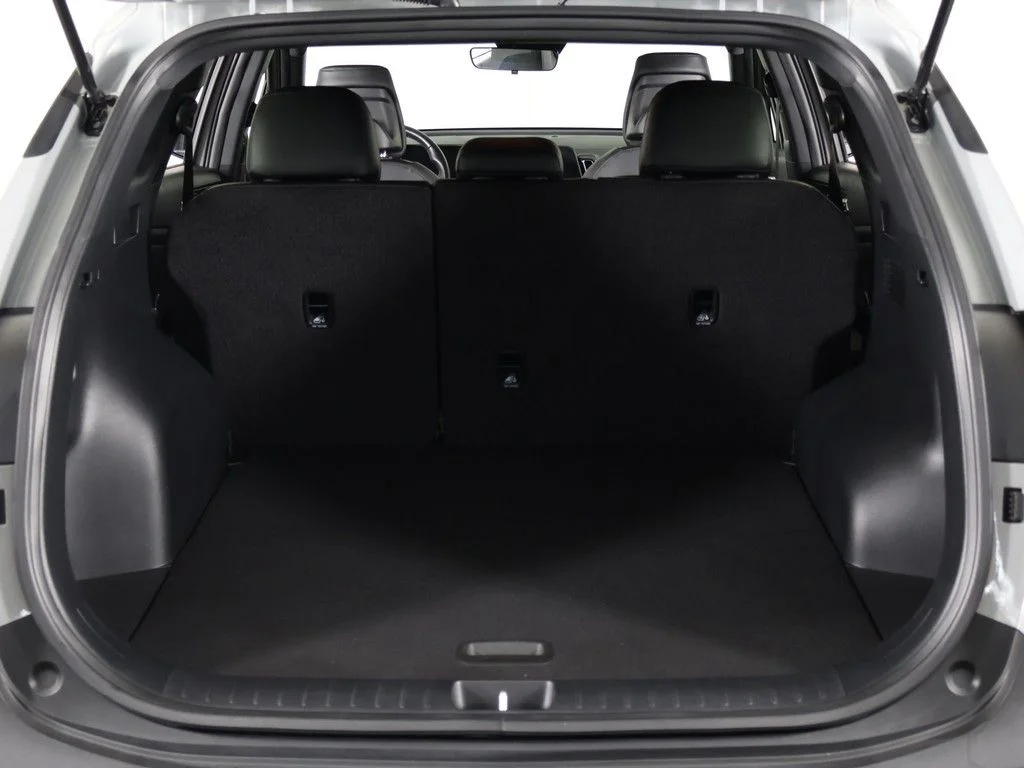 Used 2025 Gray Kia X-Line image 19