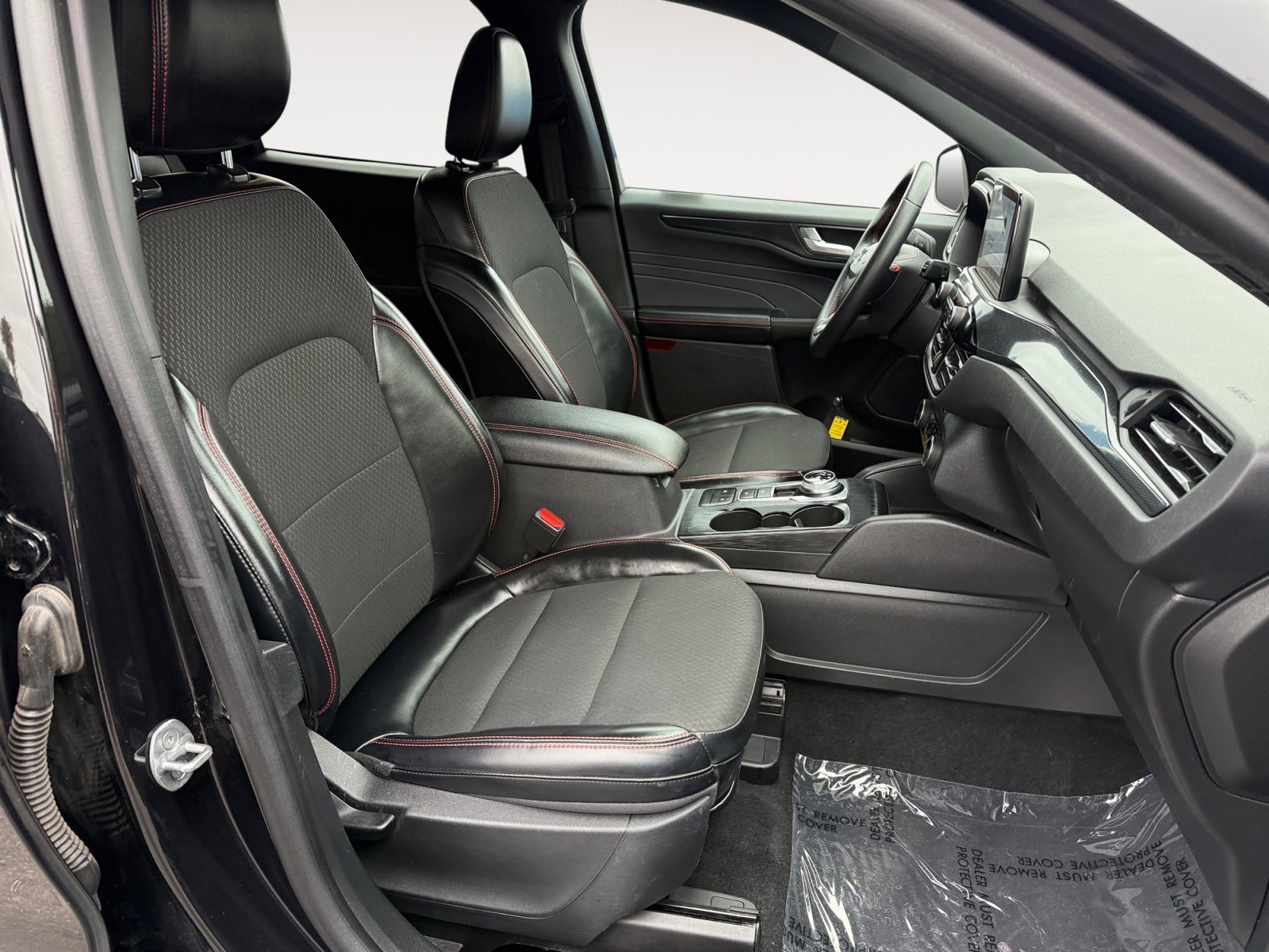 Certified Used 2024 Black Metallic Ford ST-Line image 19