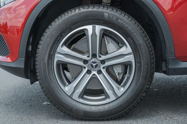 Used 2019 designo Cardinal Red Metallic Mercedes-Benz GLC 300 image 16