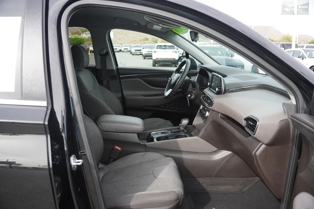 Certified Used 2020 Black Hyundai SE image 29