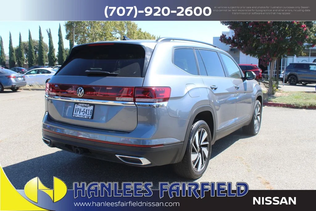 Used 2025  Volkswagen 2.0T SE w/Technology image 7