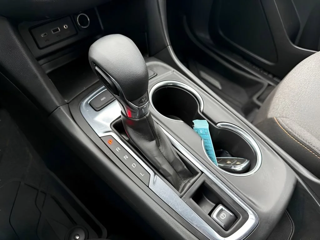Used 2023 Iron Gray Metallic Chevrolet LT image 18