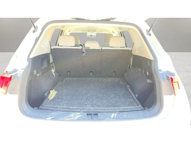 Used 2022 Pure White Volkswagen 2.0T S image 7