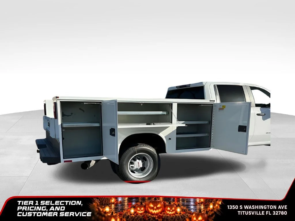 New 2026 Summit White GMC Pro image 11