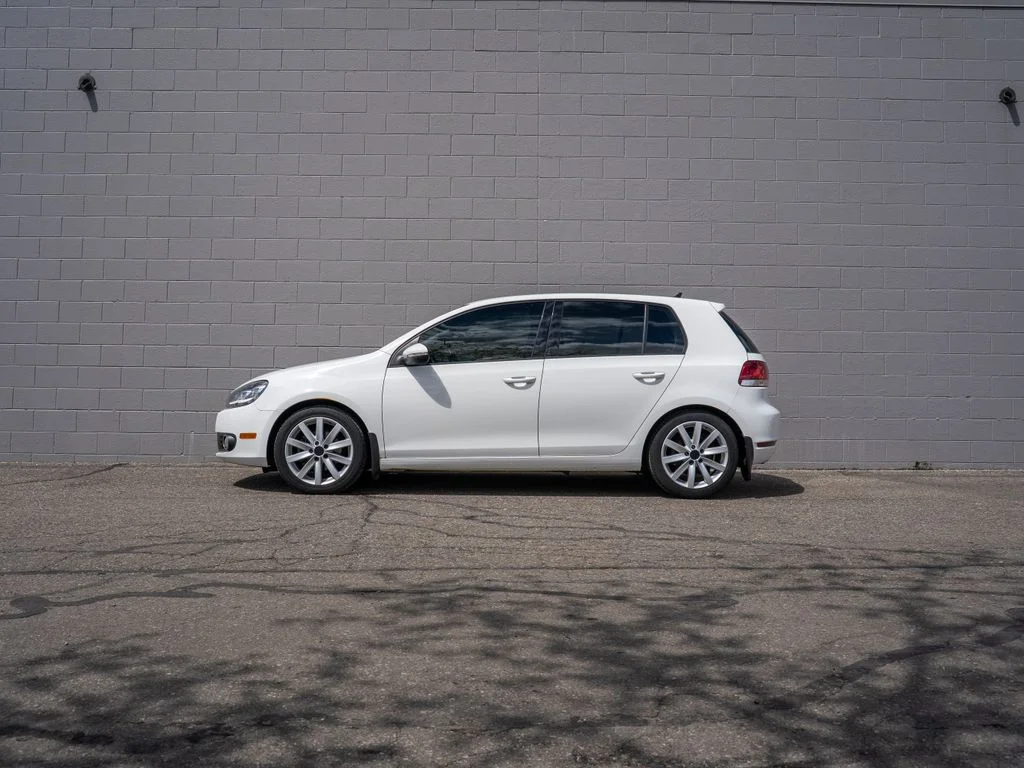 Used 2011 White Volkswagen TDI image 2