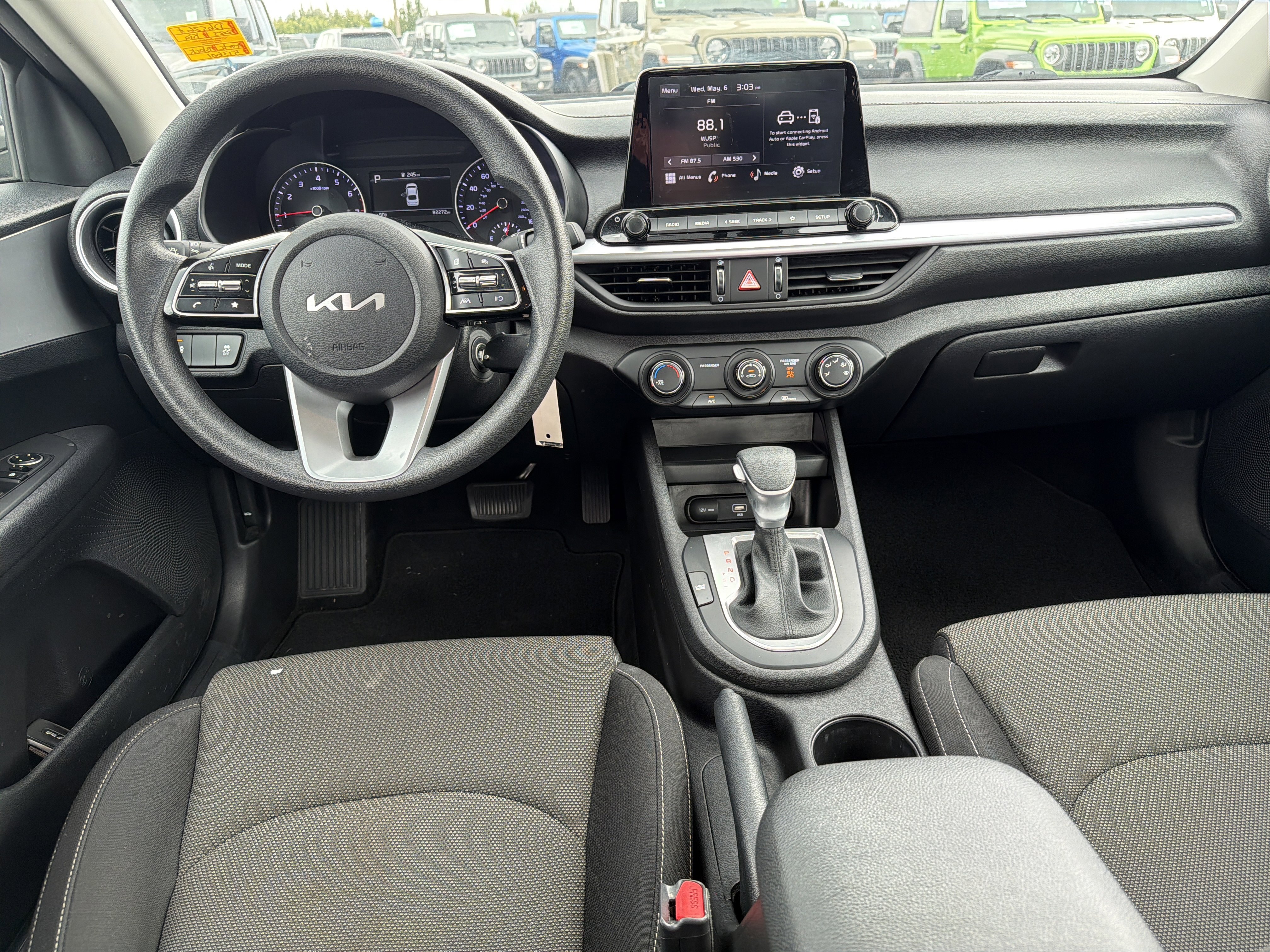 Used 2023 Aurora Black Kia LXS image 19