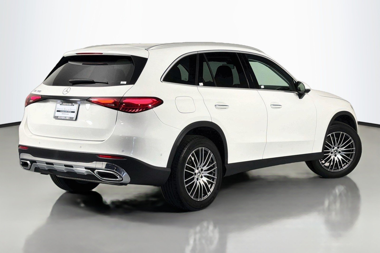 Certified Used 2024 Polar White Mercedes-Benz 300 image 13