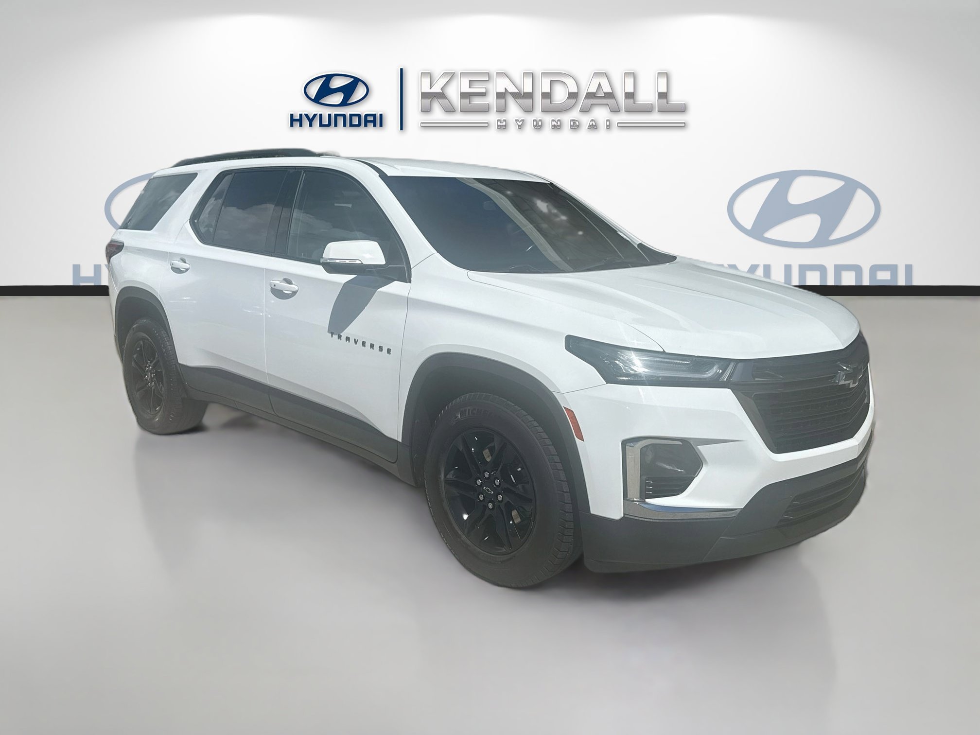 Used 2022 Summit White Chevrolet LT Cloth image 1
