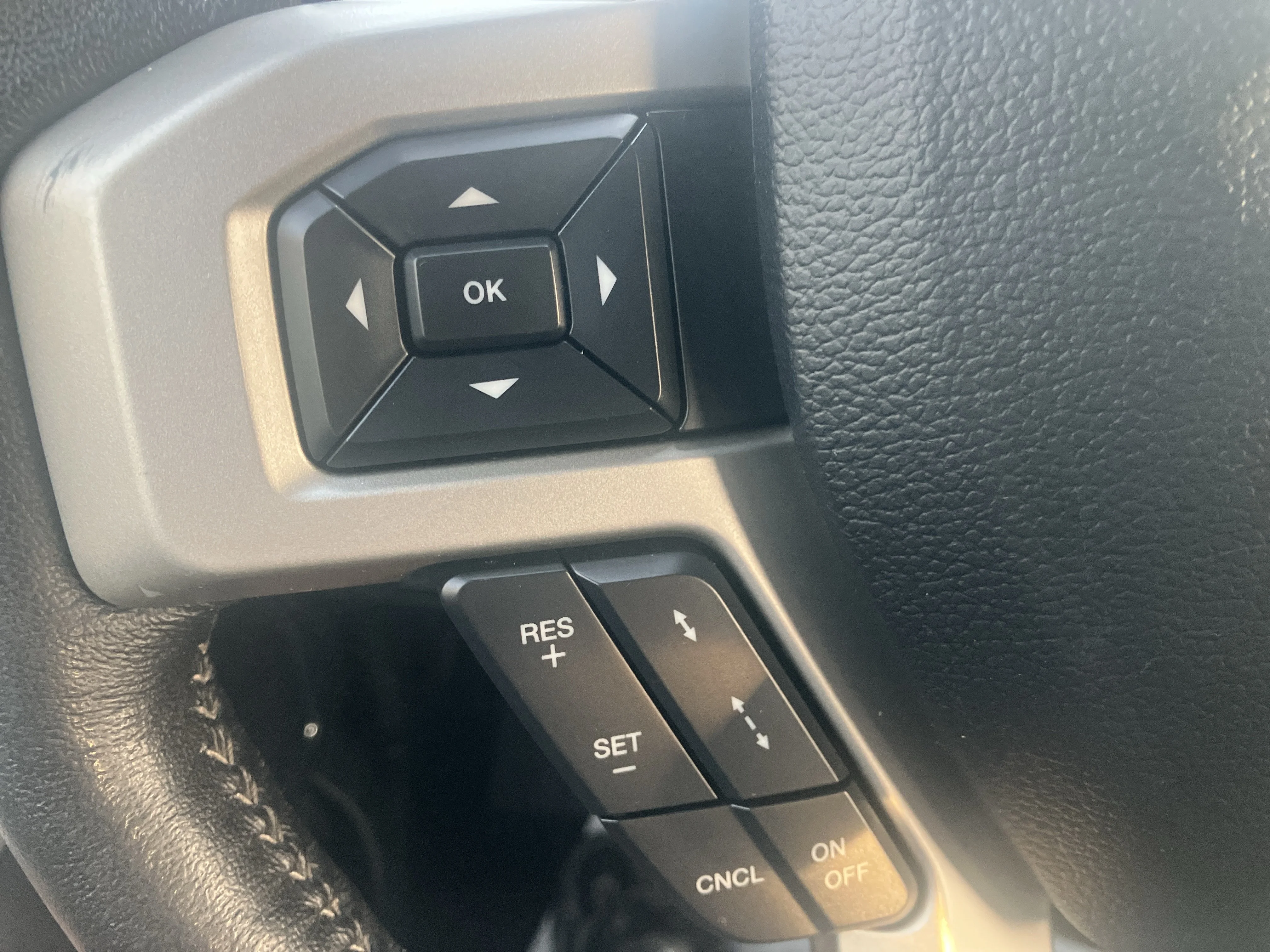 Used 2019 Red Ford LARIAT image 24