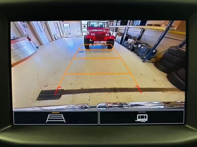 Used 2025 Silver GMC Pro image 20