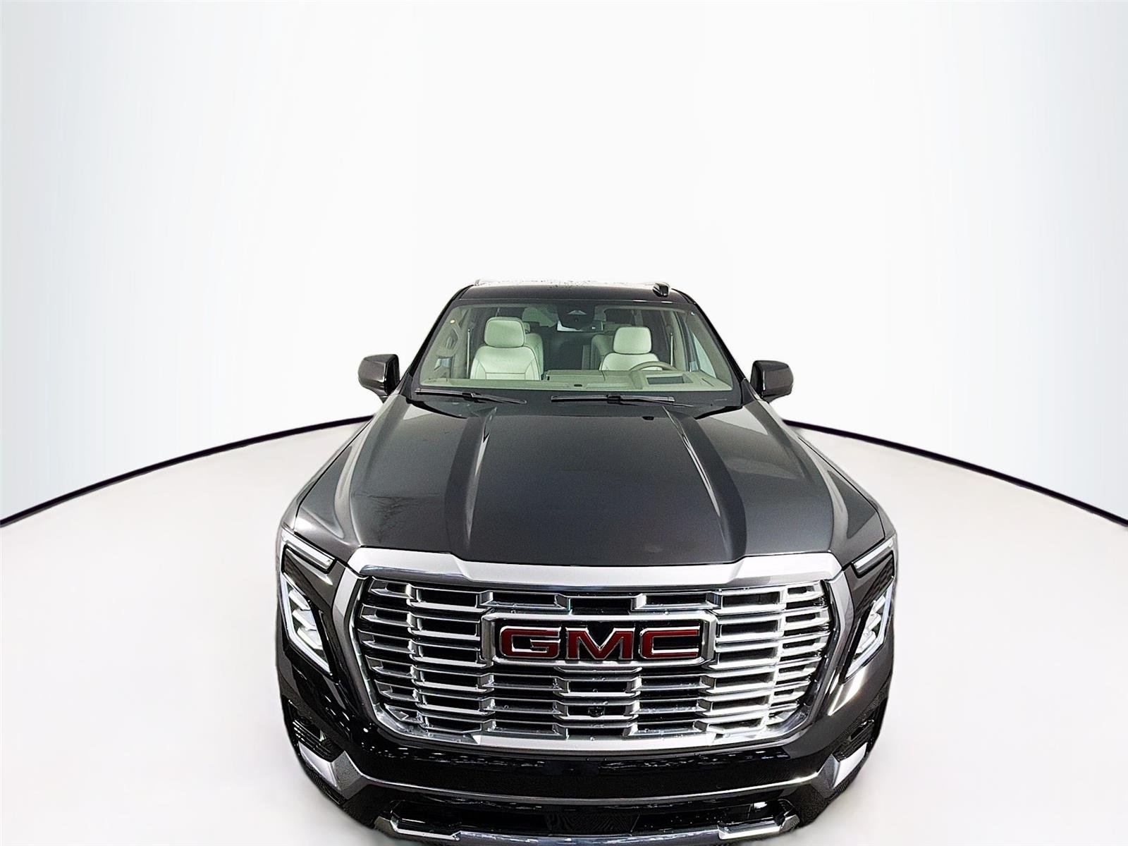 2026 GMC Yukon XL Denali - Photo 13