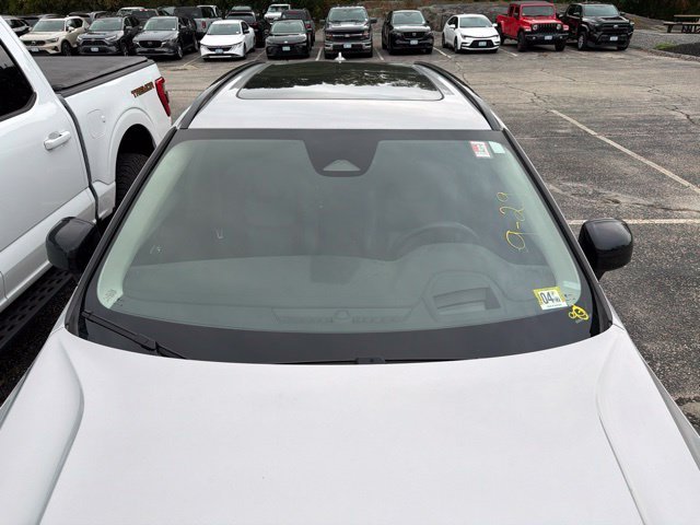 Used 2024 Silver Volvo Ultimate image 8