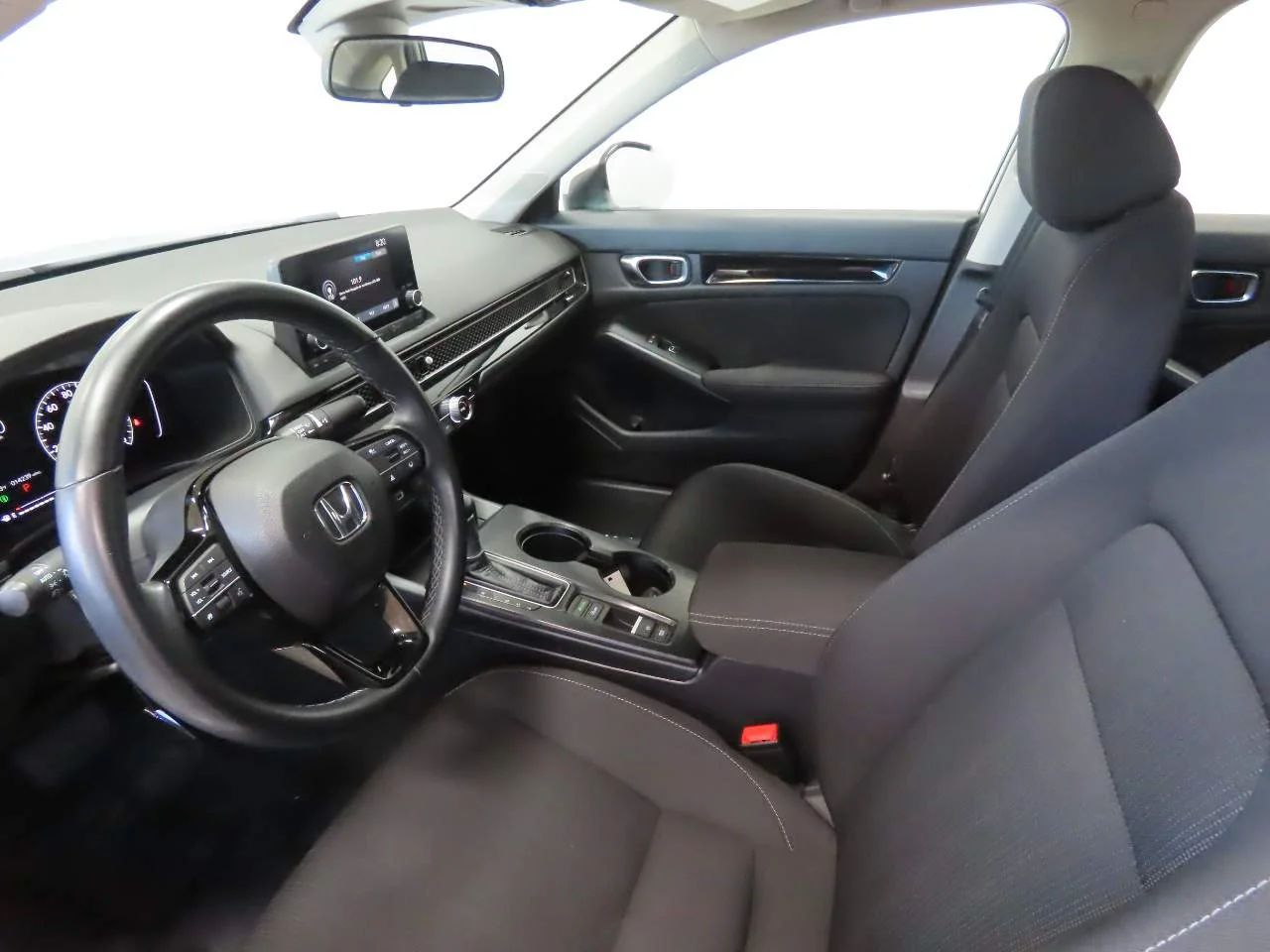Used 2023 Lunar Silver Metallic Honda EX image 7