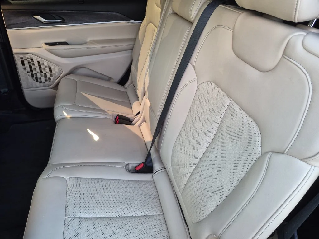 Used 2023 Red Jeep Limited image 20