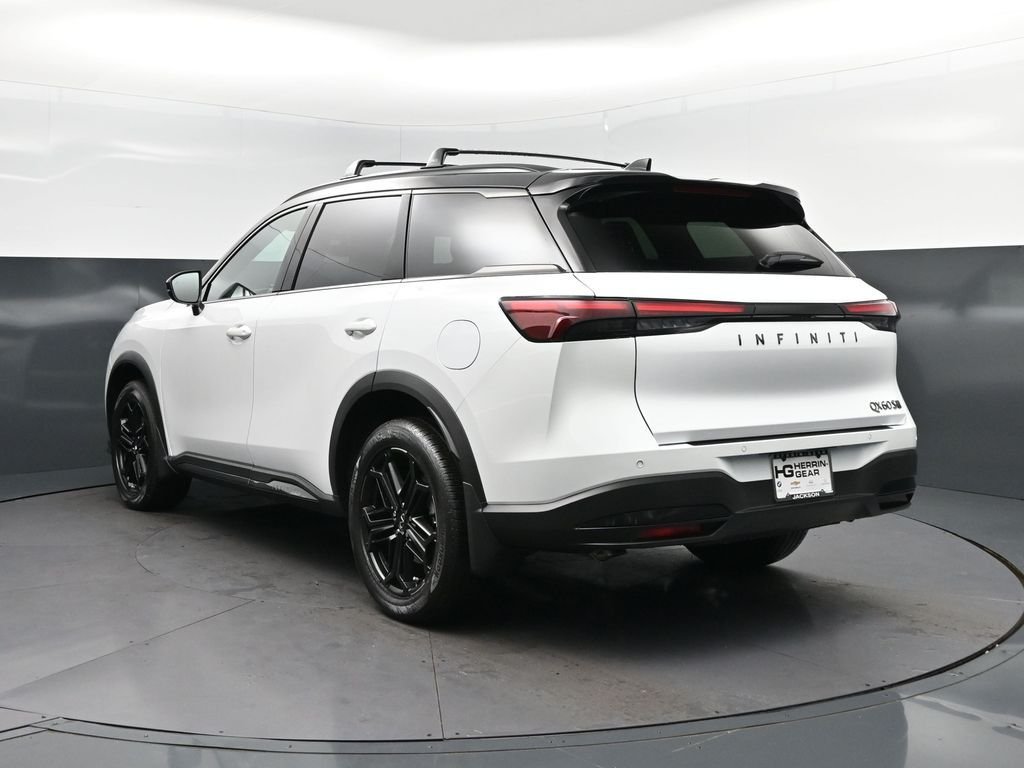 New 2027 2T RAD WHT INFINITI Sport AWD image 5