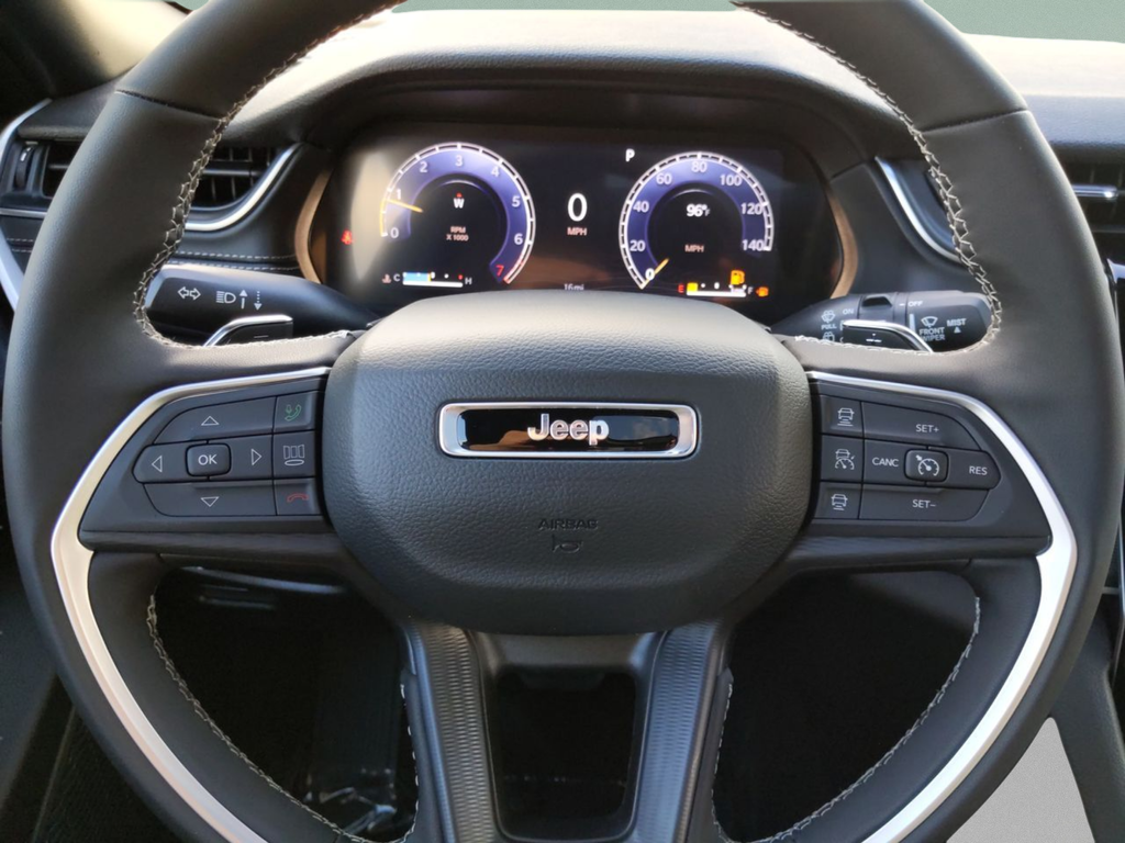 2025 Jeep Grand Cherokee L Laredo - Photo 27