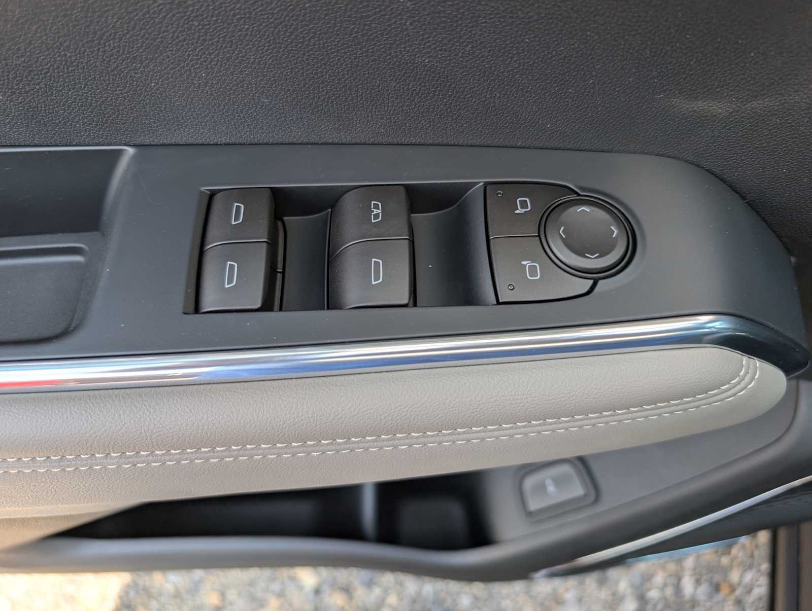 2026 GMC Acadia Elevation - Photo 34