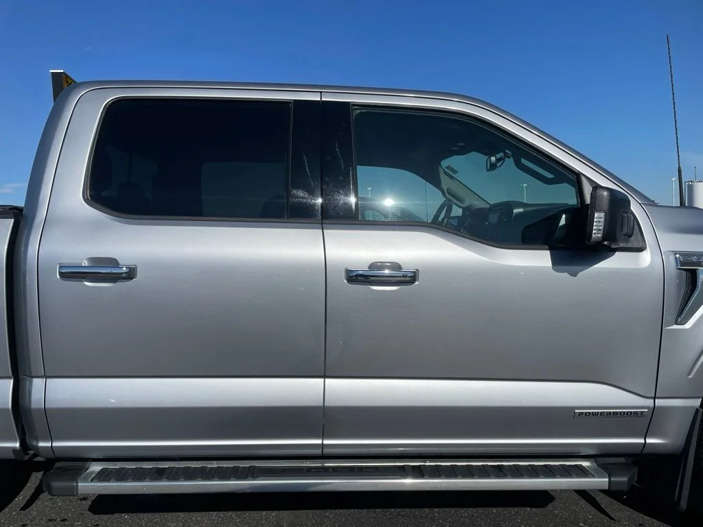 Used 2022 Silver Ford XLT image 26