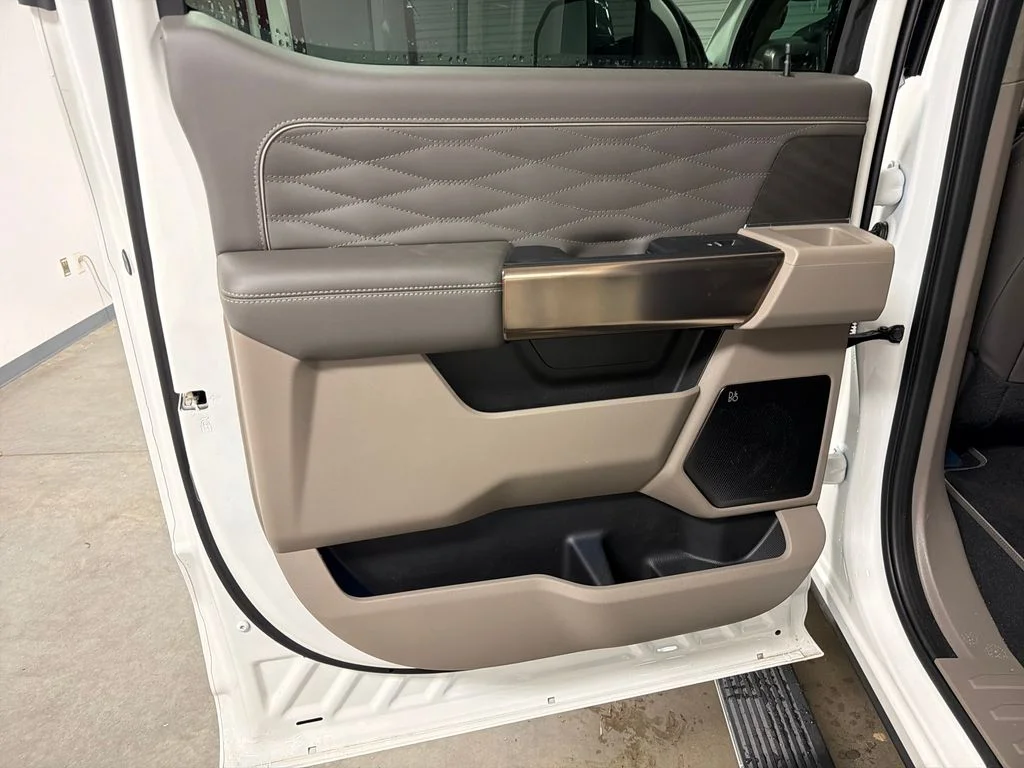 Used 2026 White Ford Platinum image 29